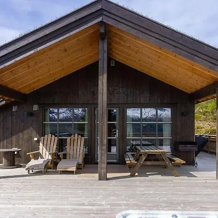Holiday home Harevadet 78 Volda